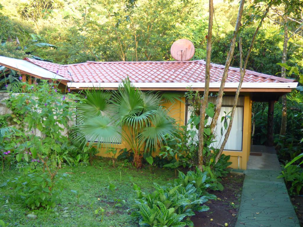 Hotel Catarata Rio Celeste Бихагуа Екстериор снимка