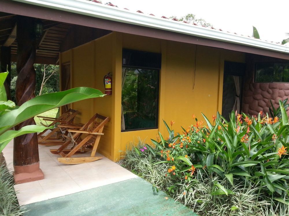 Hotel Catarata Rio Celeste Бихагуа Екстериор снимка