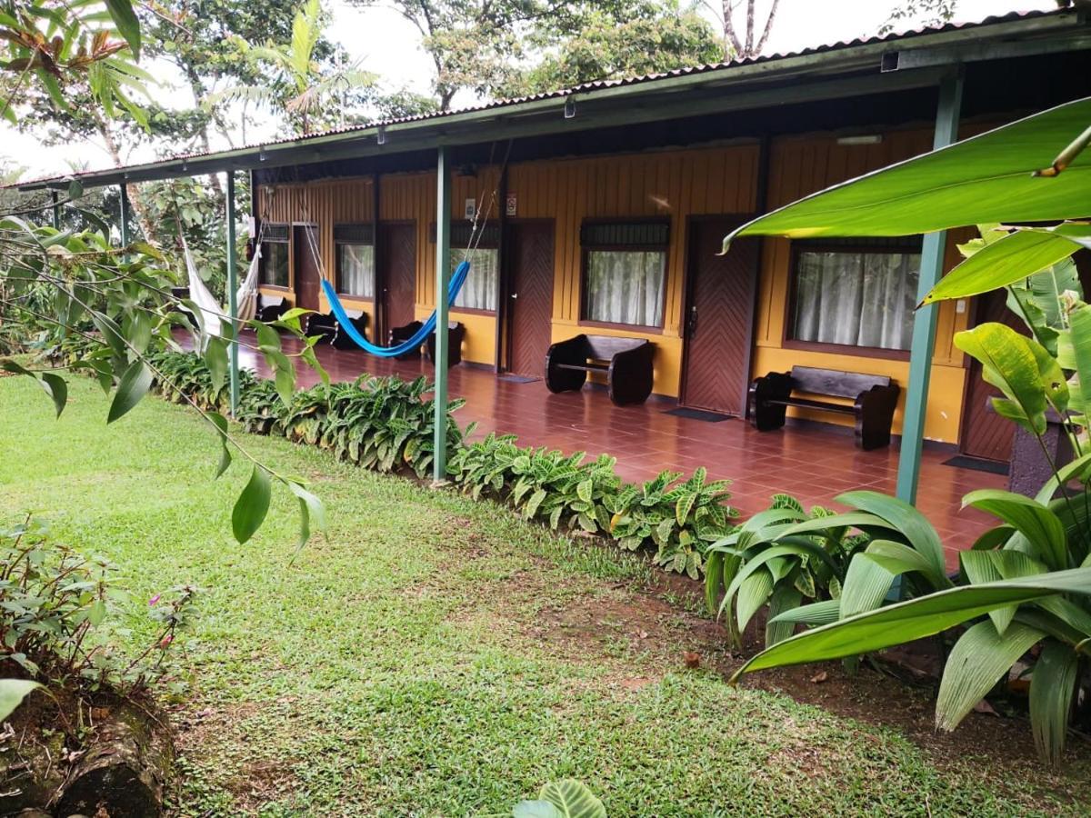 Hotel Catarata Rio Celeste Бихагуа Екстериор снимка